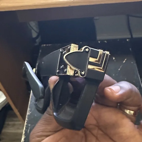 Women's Black Geometric Square Sunglasses with Gold Accent - Picture 11 of 11